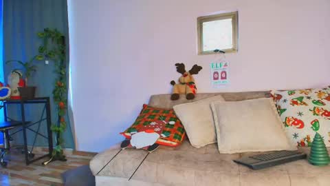 lizzy_kane online show from December 5, 2025, 8:27 pm