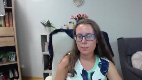 Lizzy online show from June 29, 2026, 10:15 am