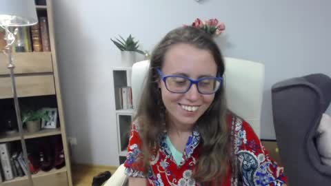 Lizzy online show from July 14, 2026, 10:21 am