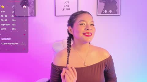 lizzyponcee online show from December 20, 2025, 10:55 am