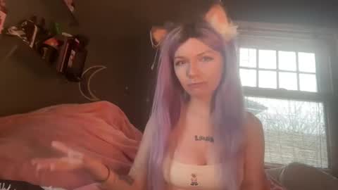 Snapshot of lizzyylovesick chatting on February 7, 2025, 2:04 pm lizzybunny online show from February 7, 2025, 2:04 pm