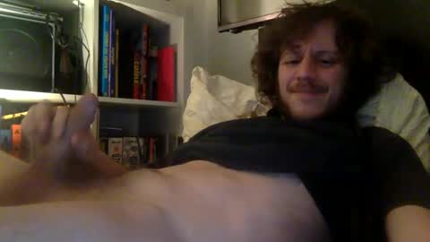 Snapshot of llazer1 chatting on December 9, 2024, 7:39 pm llazer1 online show from December 9, 2024, 7:39 pm