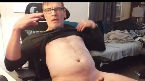 LongDick Daddy online show from October 30, 2025, 6:41 pm