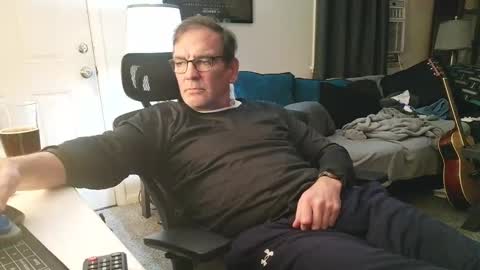 LongDick Daddy online show from November 12, 2025, 1:28 am