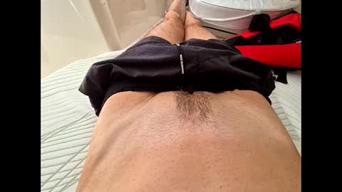 Lo82 online show from October 2, 2025, 12:01 pm