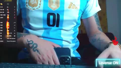 Snapshot of lobito_xxxl chatting on September 25, 2025, 11:52 pm lobito_xxxl online show from September 25, 2025, 11:52 pm