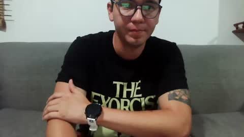 Snapshot of lobomx19 chatting on June 22, 2026, 2:24 am Lobo online show from June 22, 2026, 2:24 am