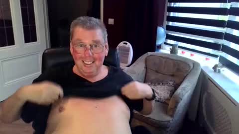 Snapshot of loebet chatting on November 2, 2025, 3:47 pm Loebet online show from November 2, 2025, 3:47 pm