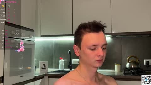 Logan online show from October 10, 2025, 11:37 pm