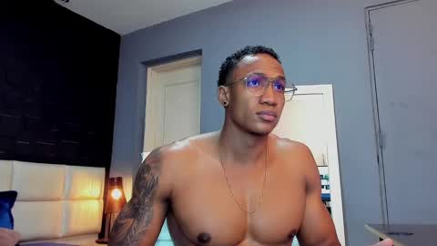 Snapshot of logan_varela chatting on January 2, 2025, 10:22 pm logan_varela online show from January 2, 2025, 10:22 pm