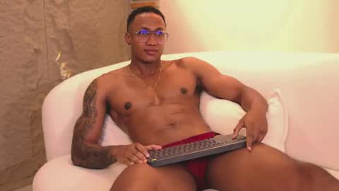 Snapshot of logan_varela chatting on March 4, 2025, 2:27 am logan_varela online show from March 4, 2025, 2:27 am