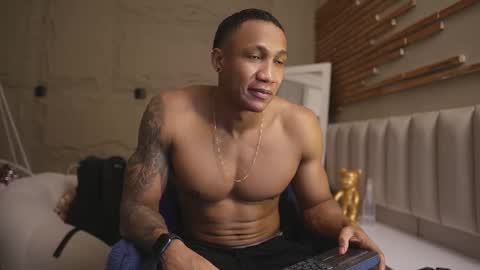 logan_varela online show from March 8, 2026, 3:05 pm