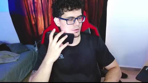 Loganandrwz online show from February 4, 2026, 1:28 pm