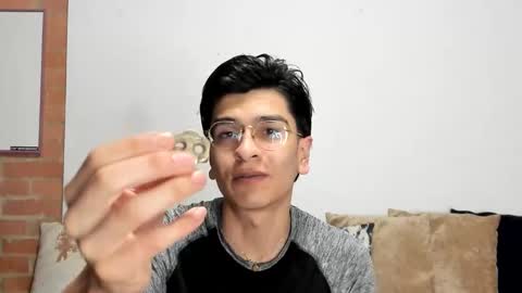 Snapshot of logannick chatting on February 10, 2026, 8:18 am Logan online show from February 10, 2026, 8:18 am