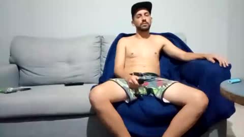 Snapshot of logans504908 chatting on February 18, 2025, 2:05 am Logans online show from February 18, 2025, 2:05 am