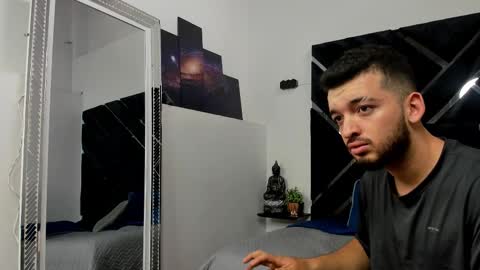 Snapshot of loganwolfjs chatting on February 23, 2026, 5:43 pm Logan Wolf online show from February 23, 2026, 5:43 pm