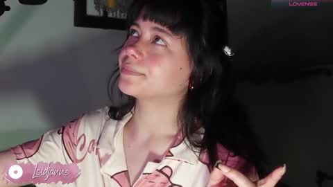 Snapshot of loidjanne chatting on October 26, 2025, 8:26 pm Janne Miller 9pm to 3am GMT-5 online show from October 26, 2025, 8:26 pm