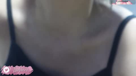 Snapshot of loidjanne chatting on November 10, 2025, 4:33 am Janne Miller 9pm to 3am GMT-5 online show from November 10, 2025, 4:33 am