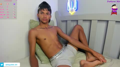 LOUIS online show from September 29, 2025, 3:33 am