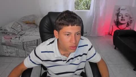 Snapshot of loius_booy chatting on October 8, 2025, 4:26 pm Loius Boy online show from October 8, 2025, 4:26 pm