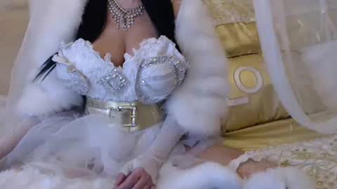 Lilu online show from December 29, 2024, 1:06 pm