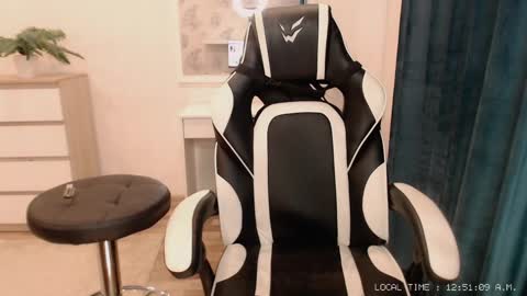 Snapshot of lola_anderson chatting on February 3, 2025, 7:51 am Lola online show from February 3, 2025, 7:51 am