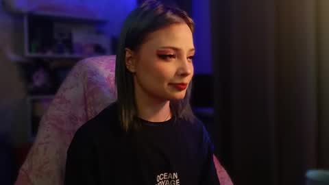 lola online show from December 17, 2025, 10:10 am