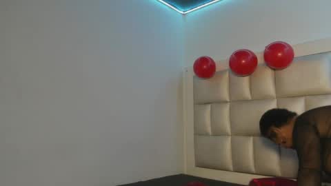 lola_js online show from May 16, 2026, 12:04 pm