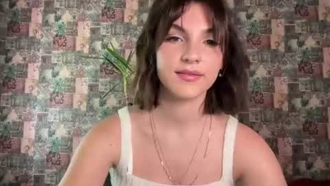 lola_sweetshine online show from July 21, 2026, 10:17 am