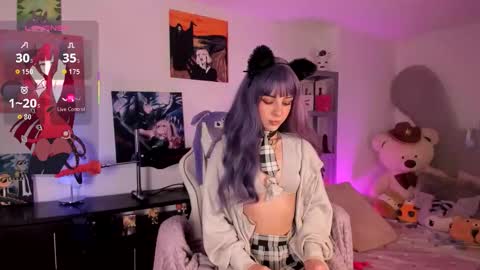 Snapshot of lolaa_bunnyy chatting on November 16, 2025, 4:18 am Lola Bunny online show from November 16, 2025, 4:18 am