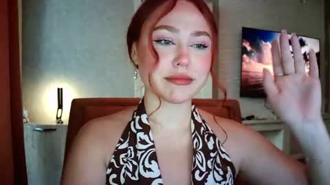 LolaaMint  online show from June 13, 2026, 12:25 pm