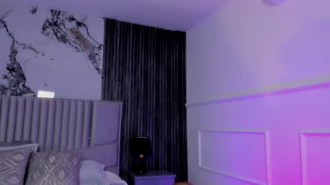 Lola Angel online show from May 16, 2026, 12:18 am