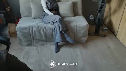 z1cpl38 online show from February 5, 2025, 3:20 pm