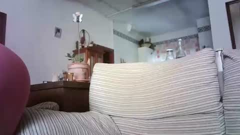 LOLA HUESO y ERIC online show from October 7, 2025, 8:22 am