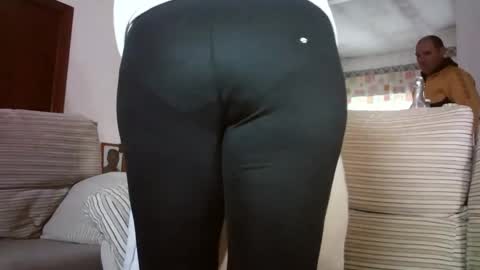 LOLA HUESO y ERIC online show from December 23, 2025, 9:07 am