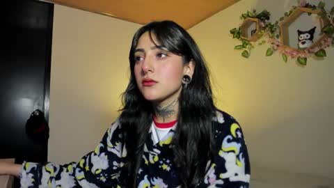 Lola online show from February 3, 2026, 6:22 am