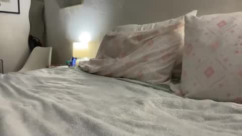 Lola Lustful online show from April 7, 2026, 6:36 am