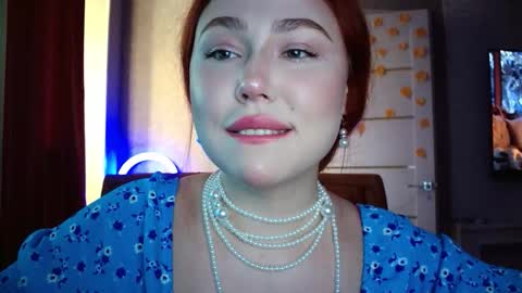 Lola online show from November 5, 2025, 11:43 am