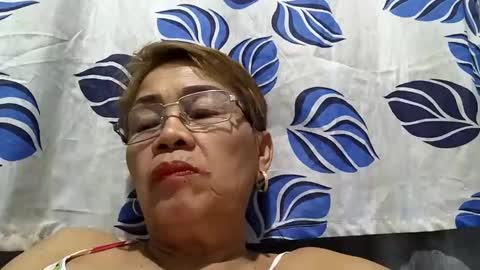 Snapshot of lolamommie chatting on March 11, 2025, 9:48 pm tey online show from March 11, 2025, 9:48 pm