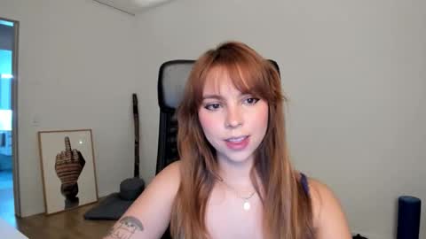 Lola doll online show from March 26, 2026, 6:24 pm