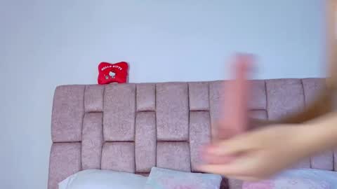 Lola online show from October 2, 2025, 11:28 am