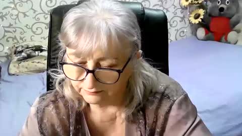 Snapshot of lolkaalyss chatting on January 25, 2025, 6:34 am LolkaAlyss online show from January 25, 2025, 6:34 am