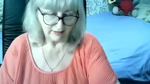 Snapshot of lolkaalyss chatting on January 27, 2025, 9:55 am LolkaAlyss online show from January 27, 2025, 9:55 am