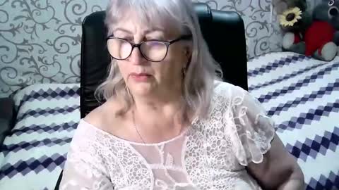 Snapshot of lolkaalyss chatting on March 12, 2025, 9:56 pm LolkaAlyss online show from March 12, 2025, 9:56 pm