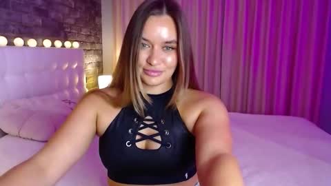 Snapshot of lollidoli__ chatting on November 4, 2025, 4:50 pm Victoria online show from November 4, 2025, 4:50 pm