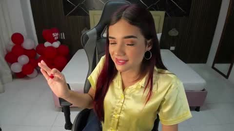 Snapshot of lolly18_ chatting on February 26, 2025, 12:03 pm lolly18_ online show from February 26, 2025, 12:03 pm