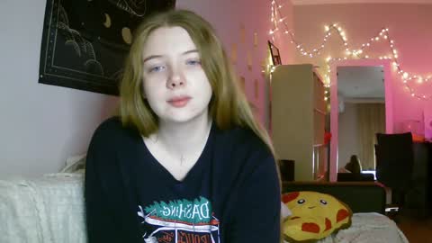 Lilly online show from December 26, 2024, 10:20 pm