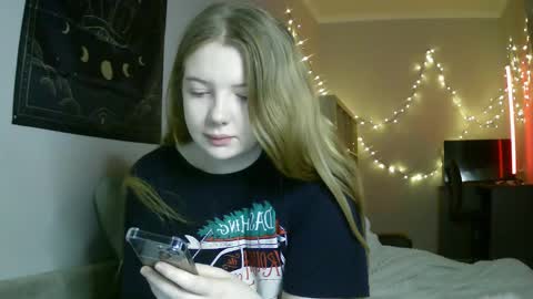 Lilly online show from January 19, 2025, 3:32 pm