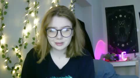 Lilly online show from March 3, 2025, 2:26 pm