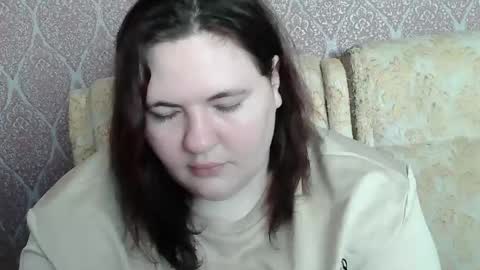 LollyNomeltyX online show from April 4, 2026, 8:23 am